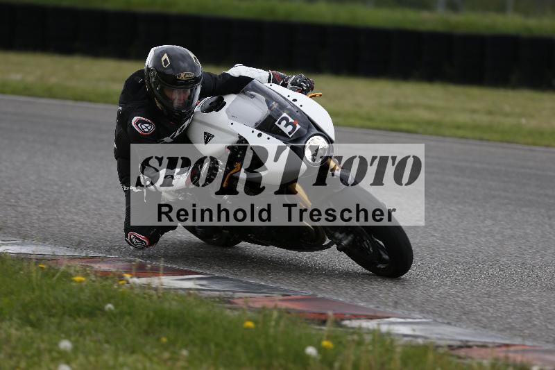 /Archiv-2025/10 23.04.2025 Cornu Master School ADR/rot-rouge/3